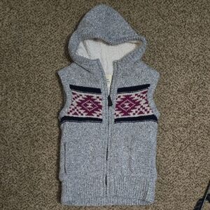 Gray Hooded Knit Vest with Pink Pattern